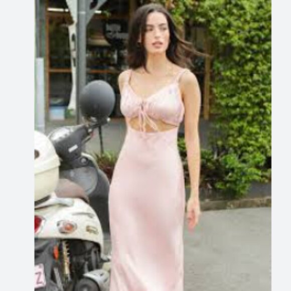 NWT Finders Keepers Carlotta Floral Midi Dress in Sage Botanic US 4 / S $229 - Picture 1 of 9